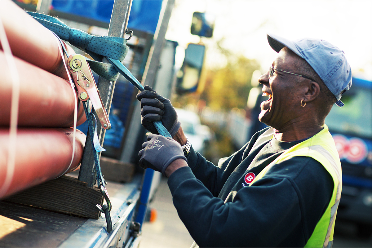 Man loading a lorry