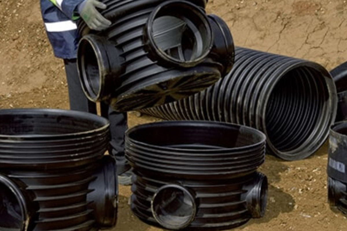 JDP_black_pipes